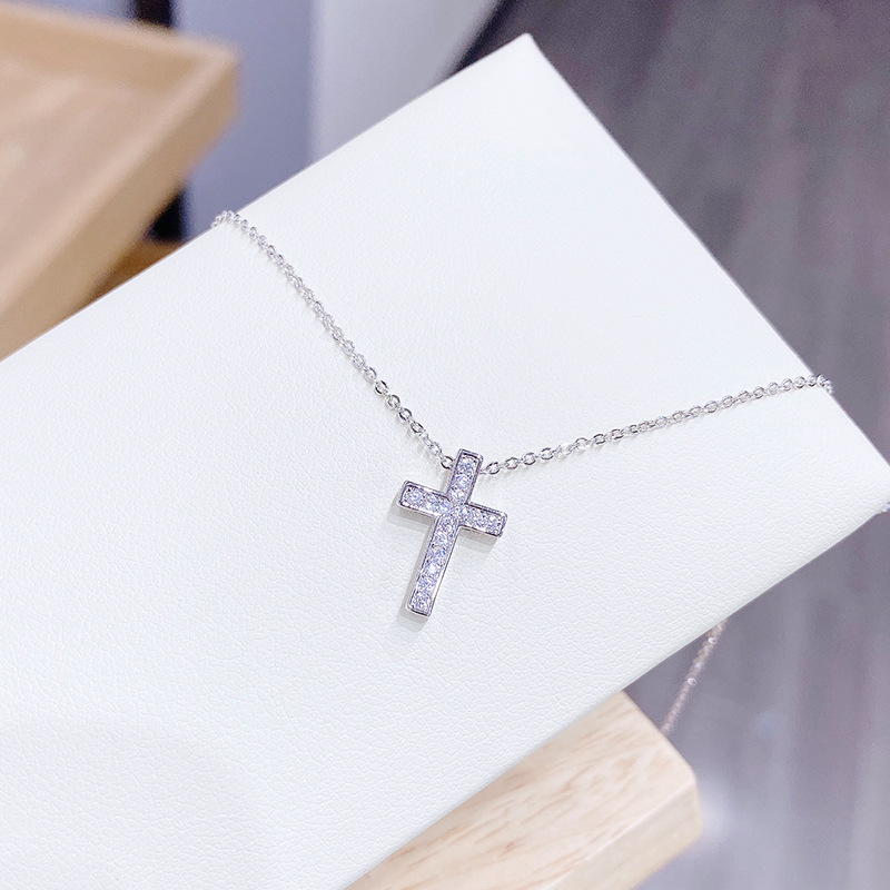 Fashion Cross Copper Necklace Gold Plated Zircon Copper Necklaces 1 Piece display picture 4