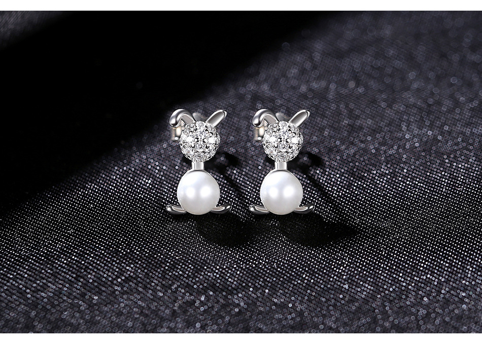 925 Sterling Silver Freshwater Pearl Earrings display picture 3