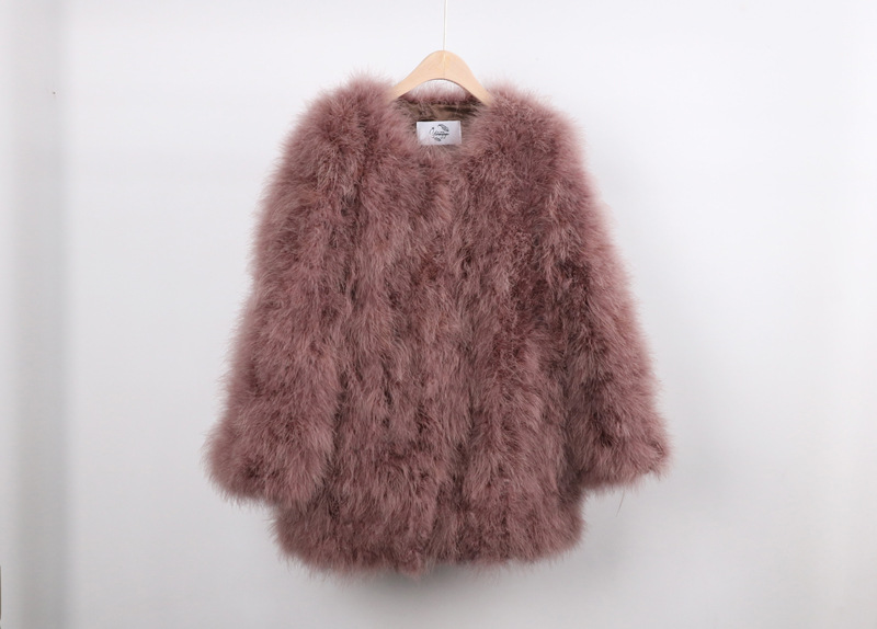 鸵鸟毛丝绒短款外套Feather Cuff Cropped Blazer