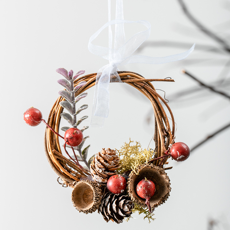 Navidad pequeña guirlanda de vinas pequeña decoración de frutas rojas de paja guirlanda colgante decoración de árbol de Navidad