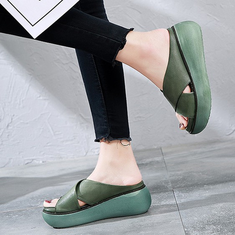 summer women's slippers