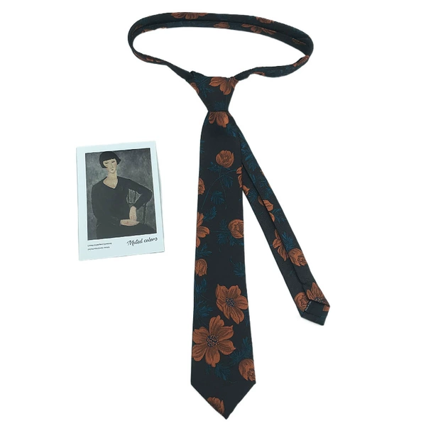 06Gray-bottom orange flowers