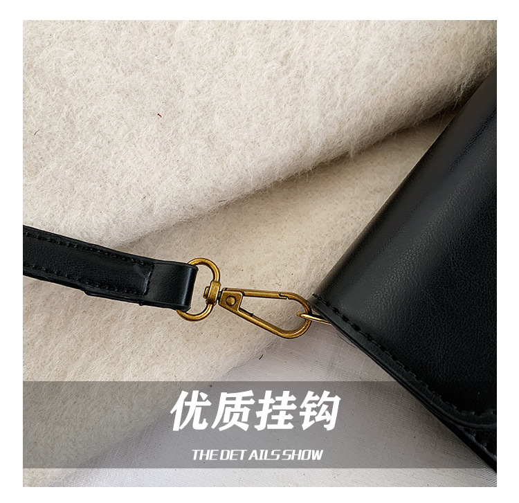 Fashion Messenger Small Square Bag display picture 3