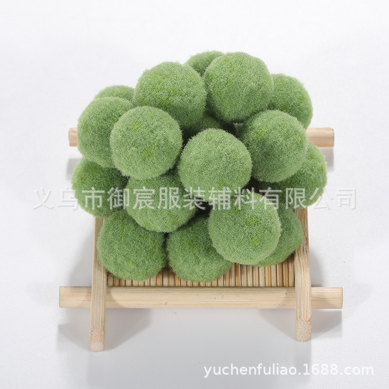 Bola de lana de alta elasticidad envío gratis spot al por mayor bola de peluche de poliéster de color accesorios de bricolaje juguetes hechos a mano bola de lana