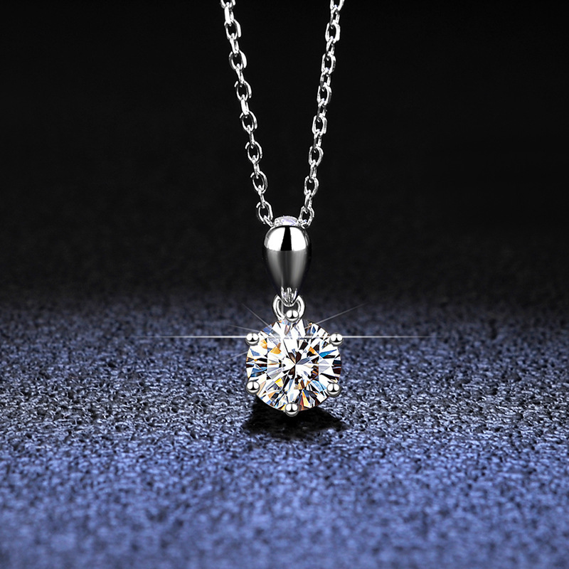 Rhombus Pattern Women's Gender 925 Sterling Silver Moissanite Zircon Inlay Rhombus Pendant Necklace