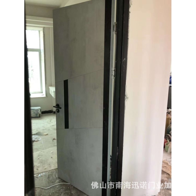 Puerta de madera de aluminio puerta de aluminio puerta de habitación doméstica conjunto de puerta de dormitorio sin pintura puerta compuesta de empalme de estilo ecológico