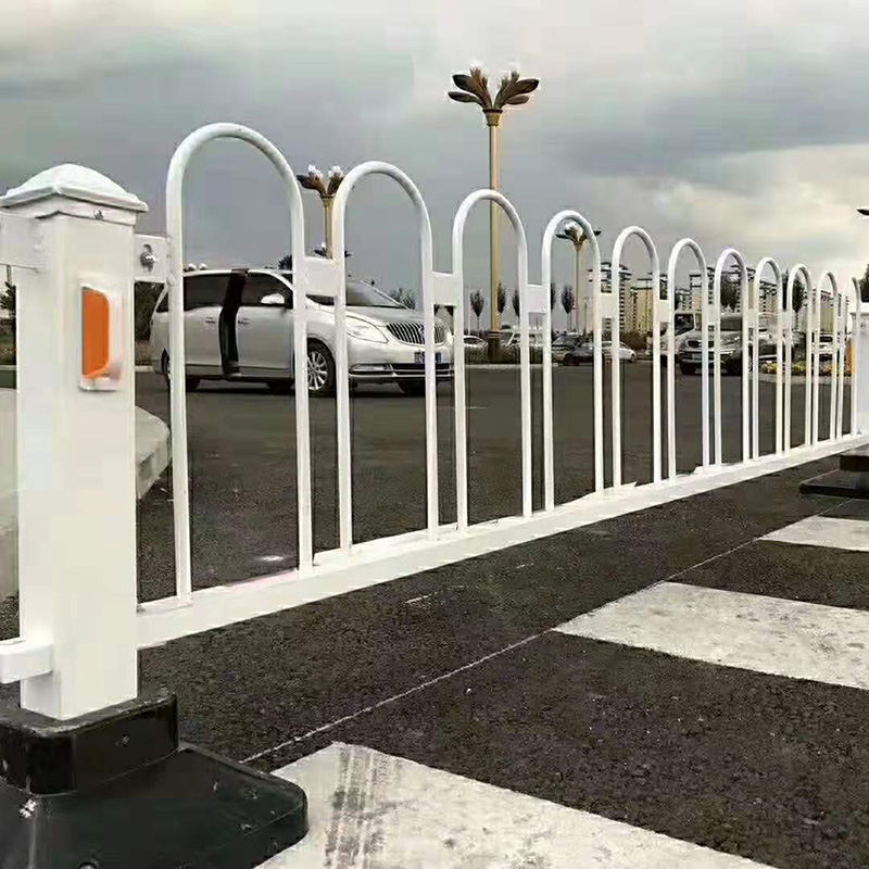 护栏网 防护网  U型护栏 道路护栏 深圳护栏网