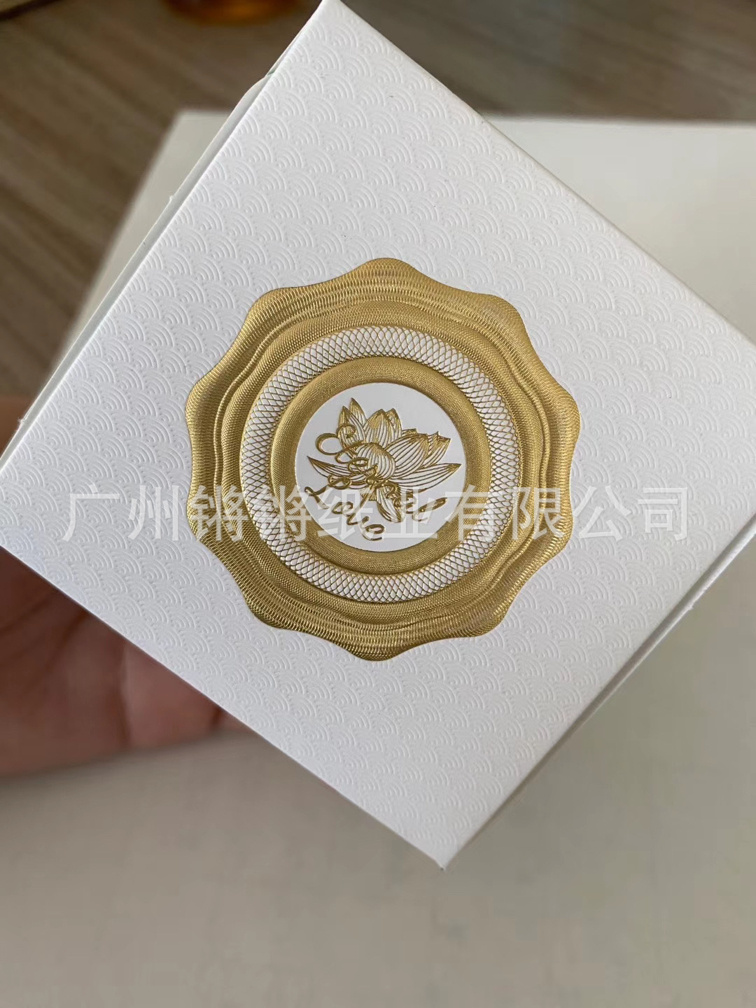 83bf19954e1f4a3401ec993d2e9711