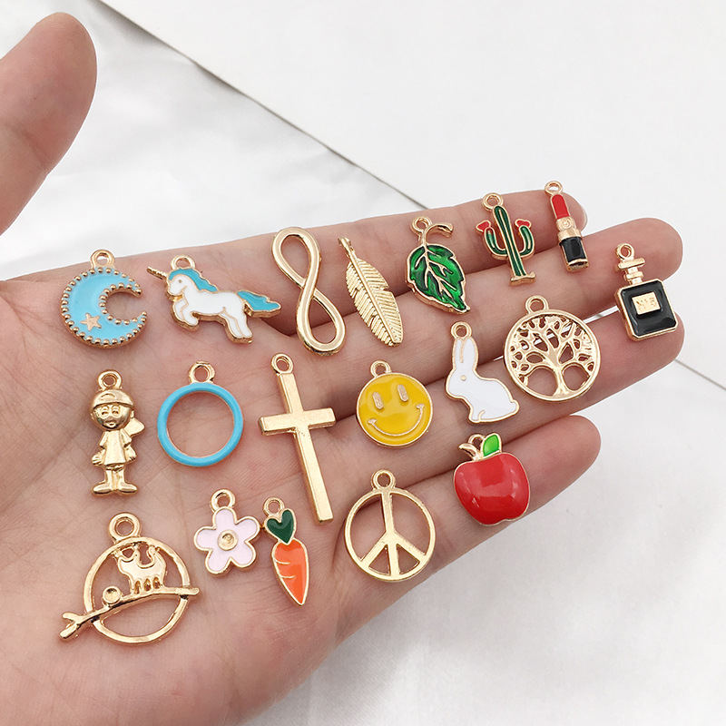 Heart Shape, Cat, Flower Pattern 1 Set 10-20mm Alloy Heart Shape Cat Flower Pendant