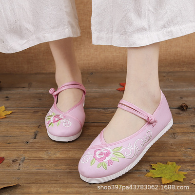 春新款汉服鞋古风老北京布鞋女绣花鞋民族风舞蹈鞋平底古装鞋批发|ms