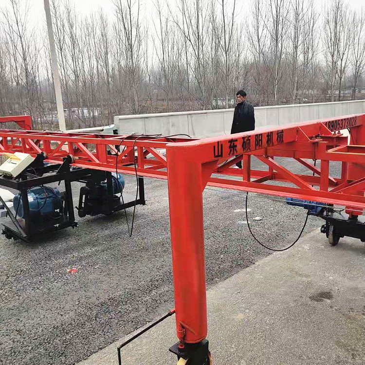 贵州横跨马路刻纹机混凝土刻纹机型号规格路面刻纹机配件