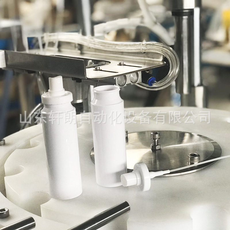 喷雾灌装封口机 化妆品补水保湿喷雾剂塑料瓶旋盖机 喷雾瓶灌装机
