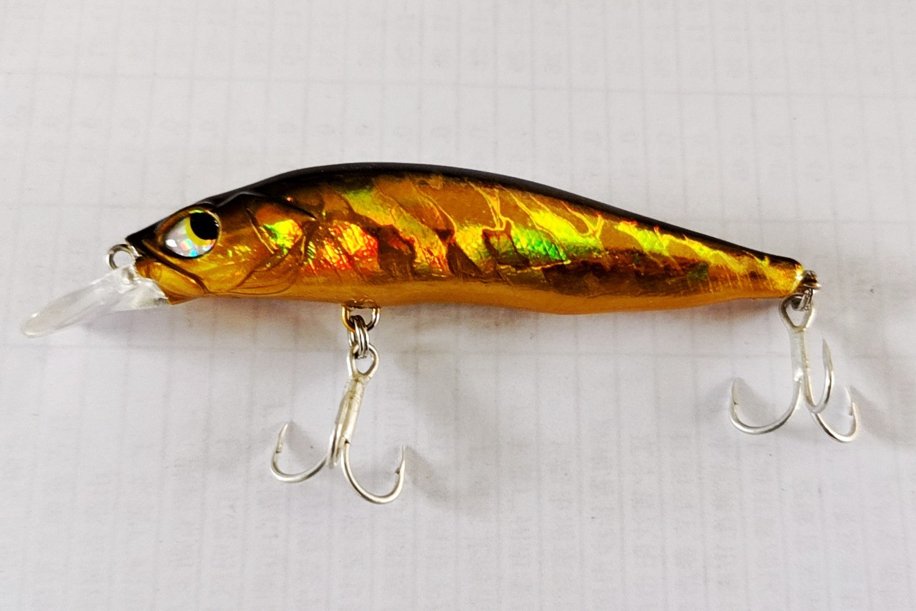 Suspending Minnow Lures Hard baits Fresh Water Bass Swimbait Tackle Gear