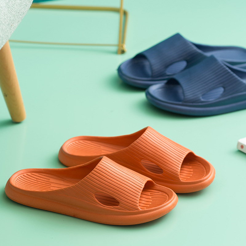 2023 Home Bath Non-Slip Indoor Slippers for Men and Women Summer Bathroom Soft Bottom Hotel Household Couple Sandals and Slippers