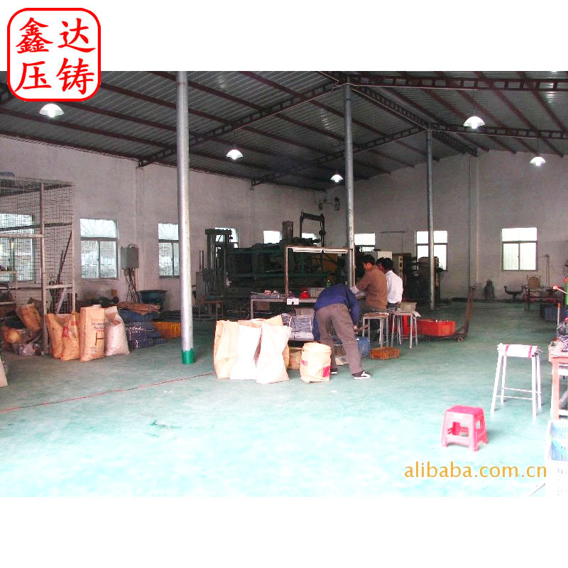 模具 压铸 抛光 电镀 喷油 一条龙加工服务