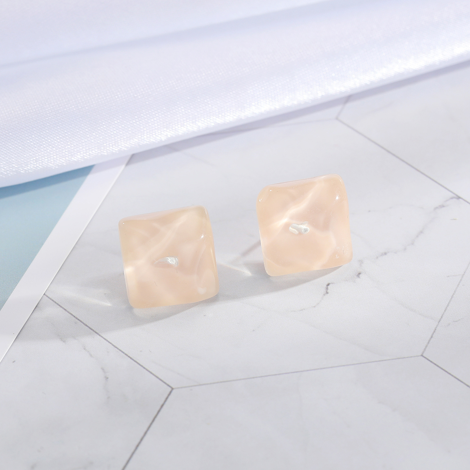 New Minimalist 925 Silver Needle Stud Wave Transparent Candy Square Resin Earrings display picture 9