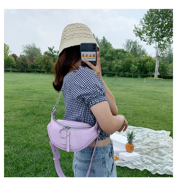 New Fashion Texture Chain Messenger Shoulder Chest Bag Wholesale display picture 30