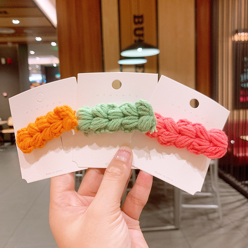 New Cute Duckbill Clip Knitted Hair Clip Candy Color Wool Hair Accessories Wholesale display picture 4