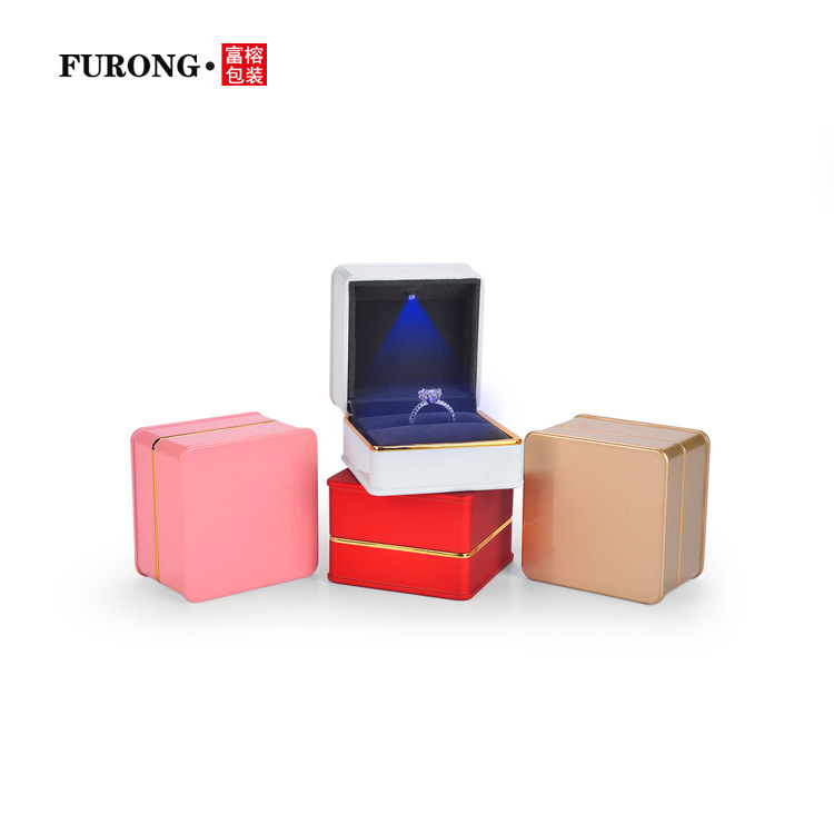 高档led发光包装盒  带灯首饰盒求婚双戒指盒 珠宝项坠首饰盒批发