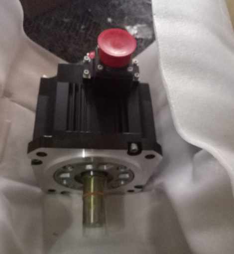 伺服电机HF-SP102