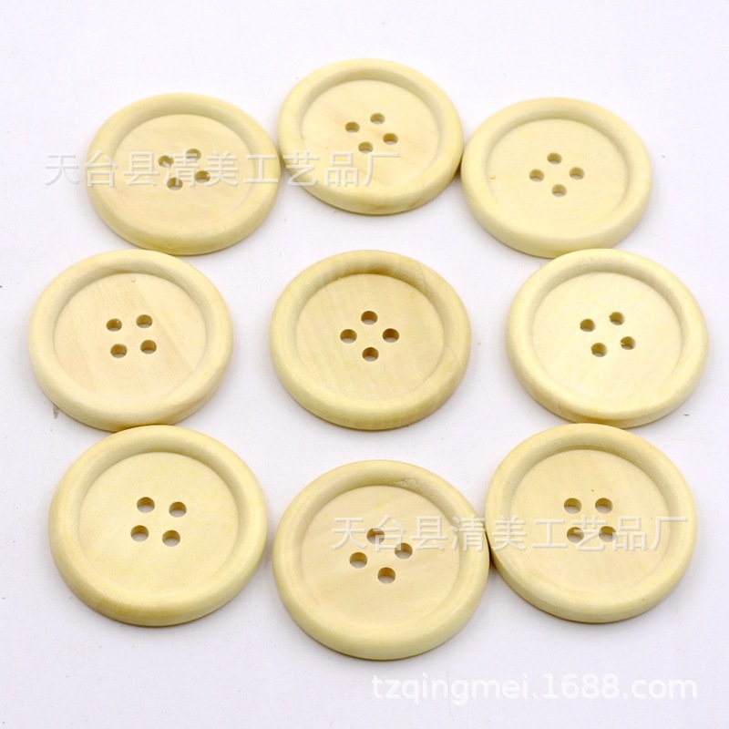 Botón de abrigo de cuatro ojos de 40mm hebilla de abrigo de madera decorativa de madera 30 piezas por paquete