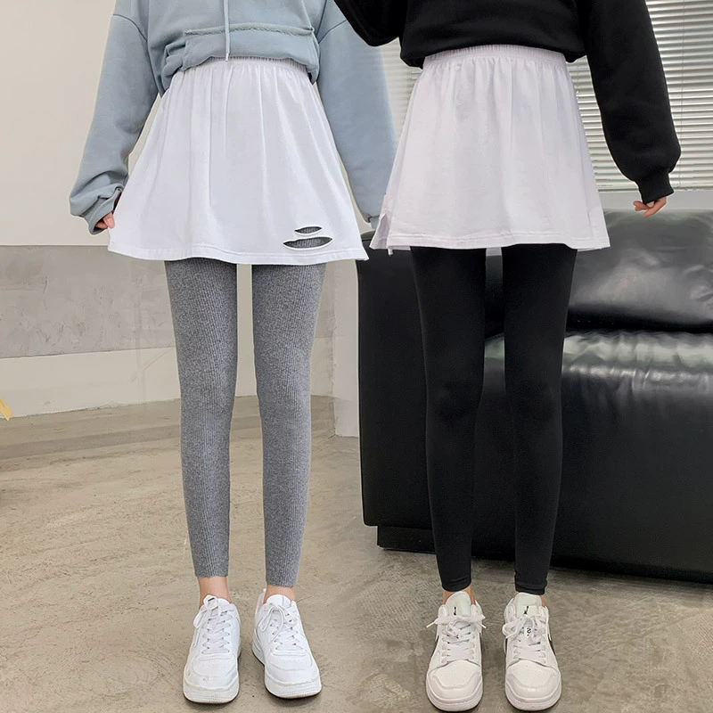 2020 Свитер Базовая белая юбка с штабелем Свитер Свободная юбка с белым краем в Корейском стиле Короткая юбка Внутренняя юбка