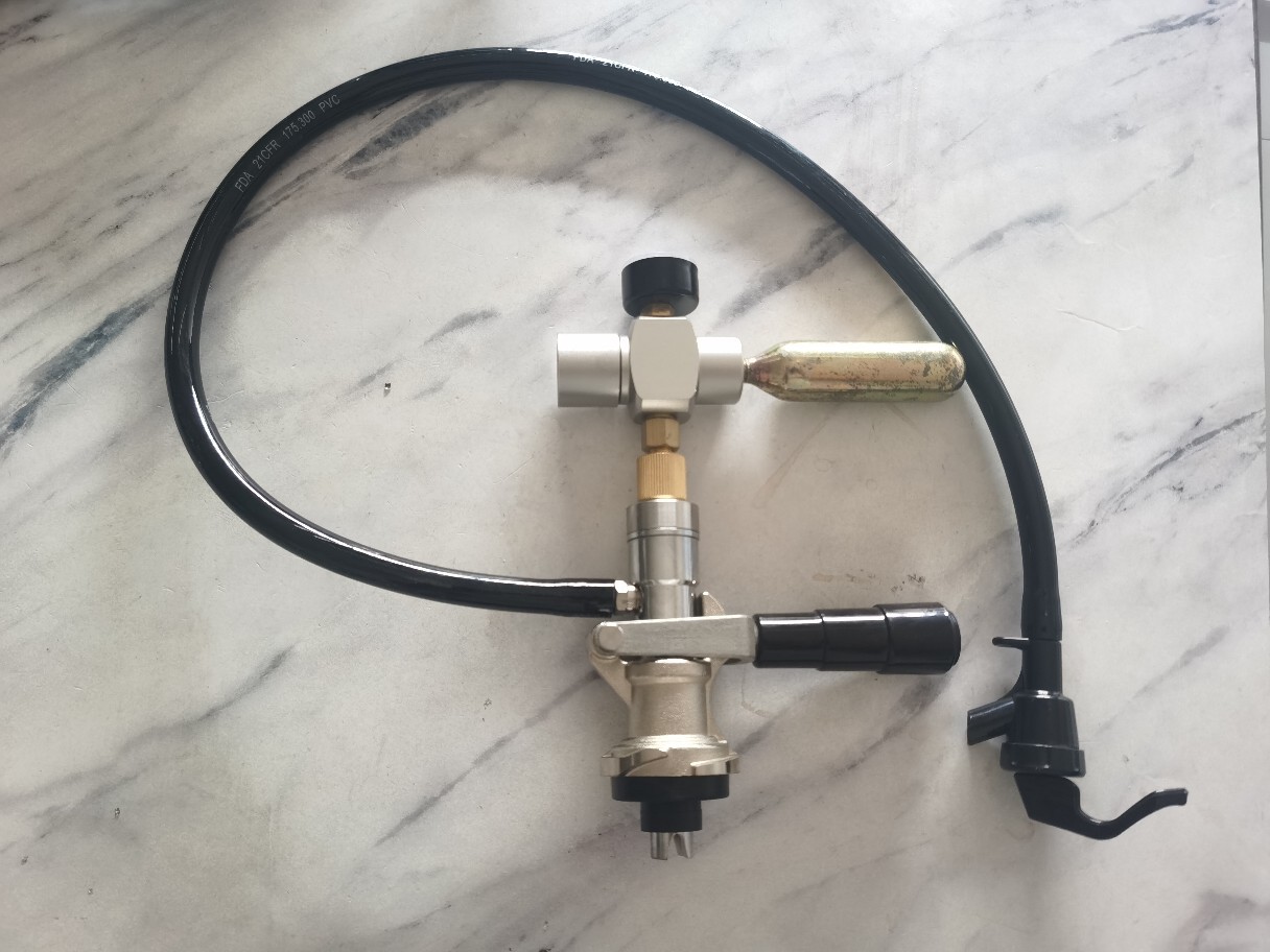 厂家直销二氧化碳打酒套装 小桶连接器 减压阀套装