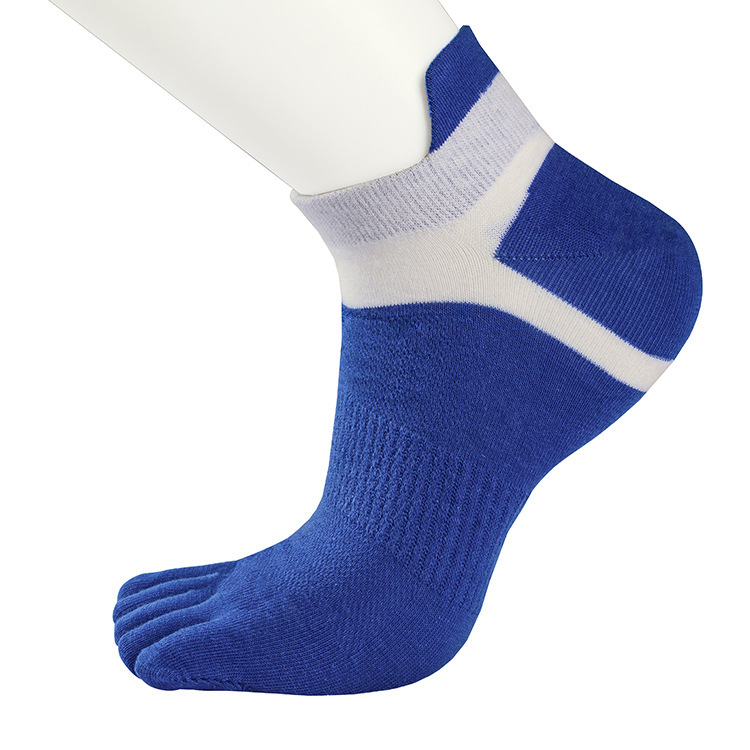 Five -finger men's socks sports model