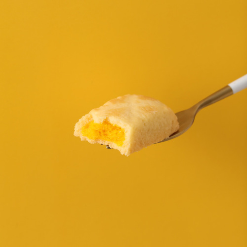 Factory Direct Sales Tendo Baked Goods Semi-mature Milk Cookie Sandwich Cookies Cookie Wedding Party Favors Leisure Food