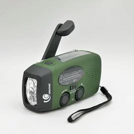 收音、录音机;塑料罐;野营/露营灯