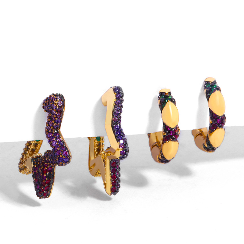 Fashion Niche Earrings Personality Star Earrings Girls Color Zircon Earrings Set Wholesale Nihaojewelry display picture 3