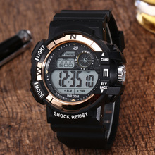 黑带电镀腕表男士女款休闲多功能防水运动登山手表学生电子手表