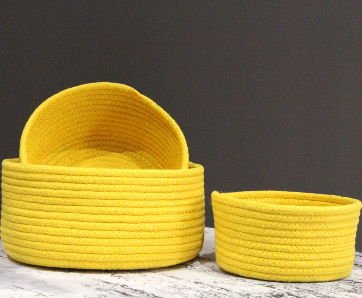 纯色普通圆盒大中小号