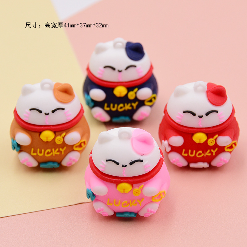 软胶仿真立体招财猫公仔1