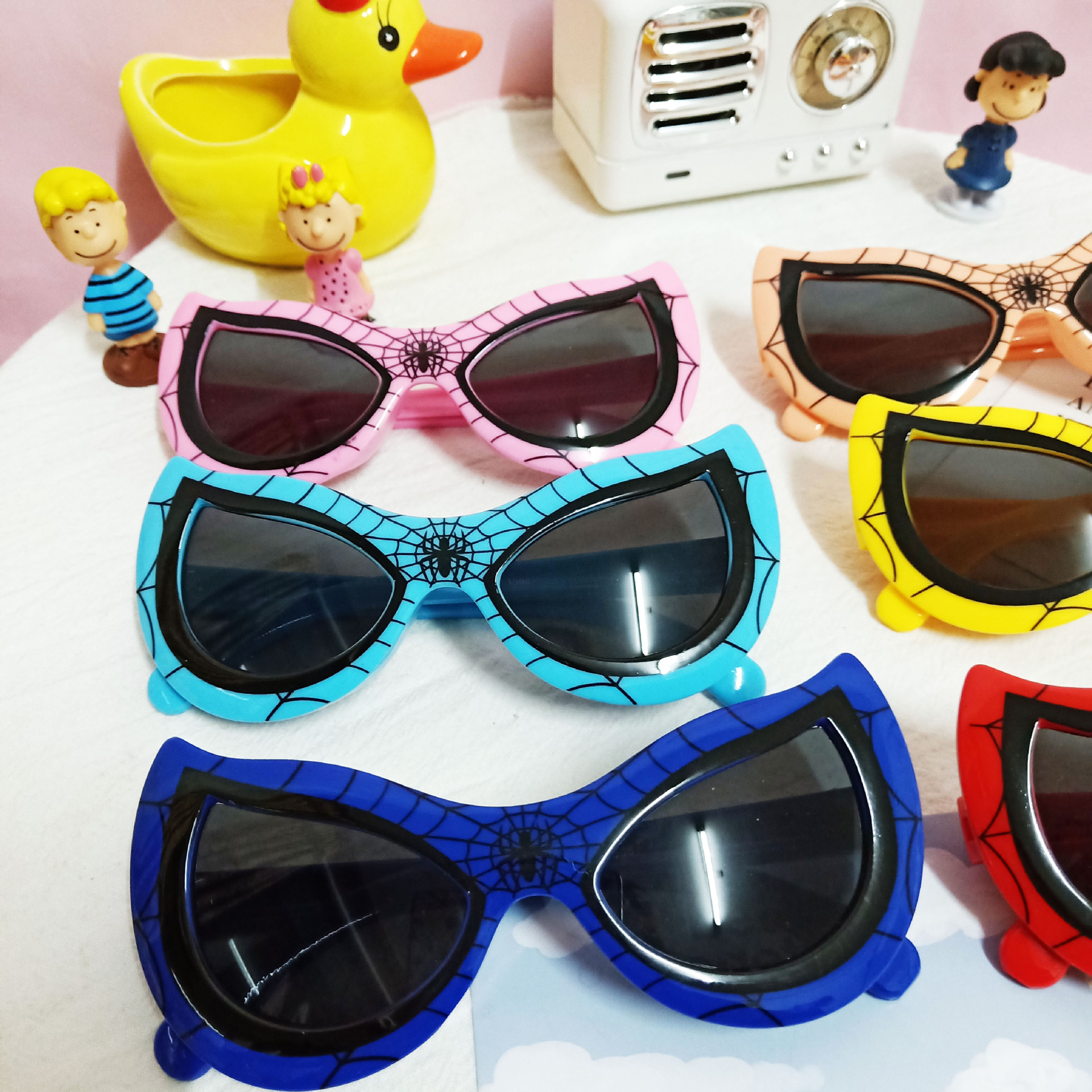 Cartoon Fashion Children Sunglasses display picture 4