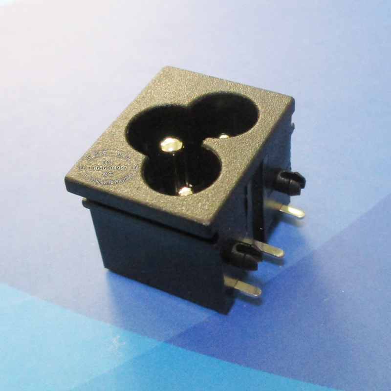 2.5A 250V梅花插座 7A 125V三芯接口 适配器通用梅花电源插座LH-6