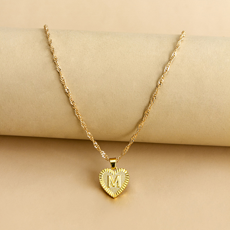 Simple Style Letter Heart Shape Alloy Plating Women's Pendant Necklace display picture 14