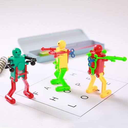 Dancing robot puzzle nostalgic clockwork swing robot toy student wind-up gift wholesale