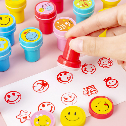 Happy Campus Tap Water Children's Small Seal, Parent and Teacher Encouragement and Comment Medal, Kindergarten Gift