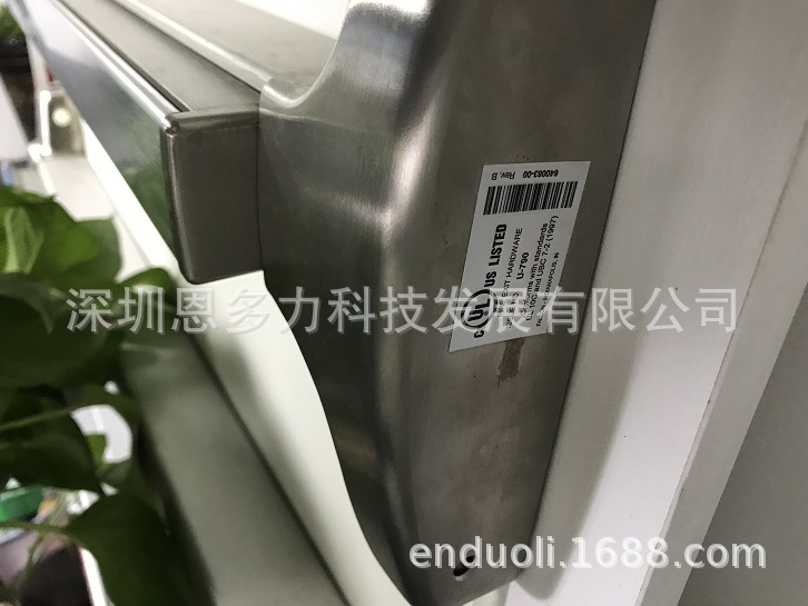 ��ӦFALCON�Ѷ��ϣ���ֱ����ʽ������װ��F24-V��ANSI һ����