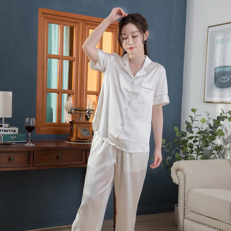 2020 new silk pajamas female summer 19 Mamanese silk short sleeve trousers net color home service two-piece set