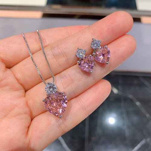 Zhuang Sheng Sheng Jewelry Bestselling Fake Colorful Gemstone Pink Diamond Heart Shape Pendant Necklace Heart Shape Earrings Set