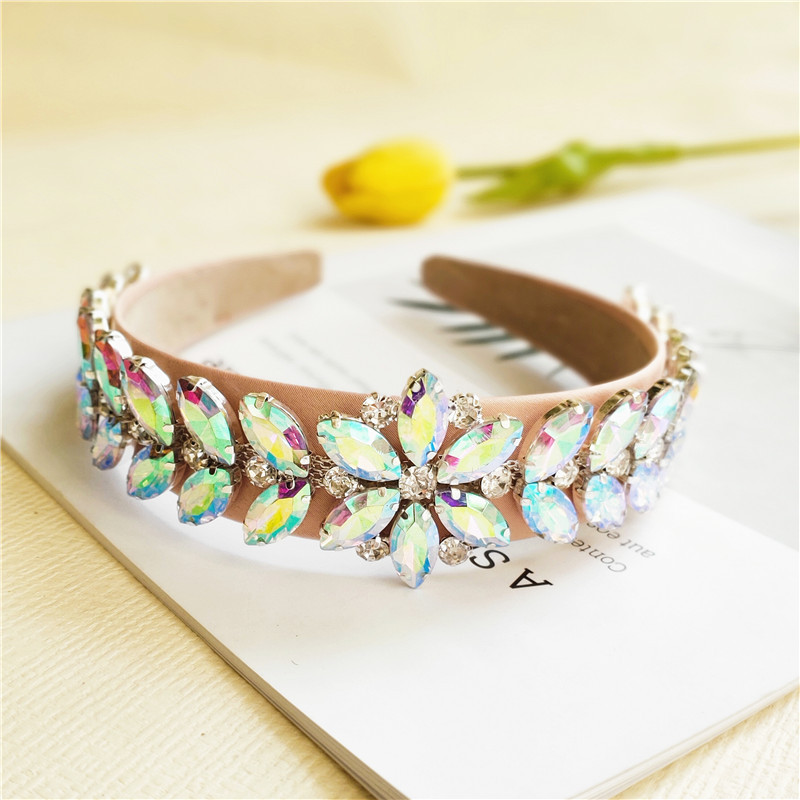 Korean New Fashion Rhinestone Full Drill Wide-edge Cheap Hair Band Wholesale display picture 1