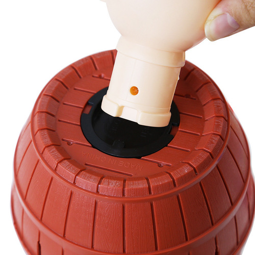 New and unique creative prank pirate bucket parent-child interactive prank toy stall hot selling toys wholesale