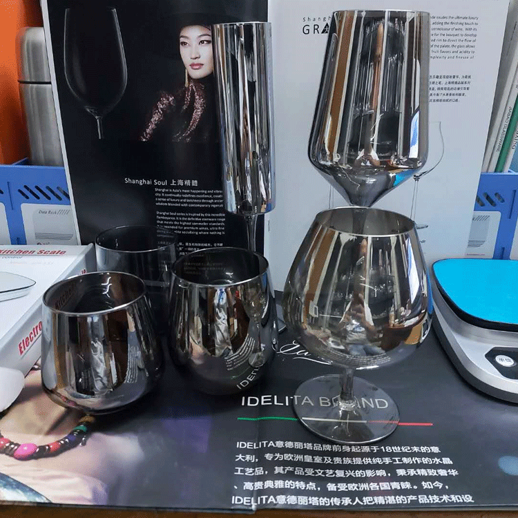 Galvanizado copa de vino negro gris ahumado copa de vino europeo banquete occidental champán cristal copa de vino