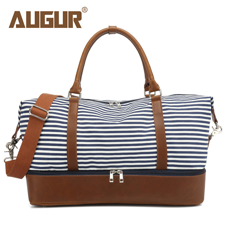 Fashionable travel bag