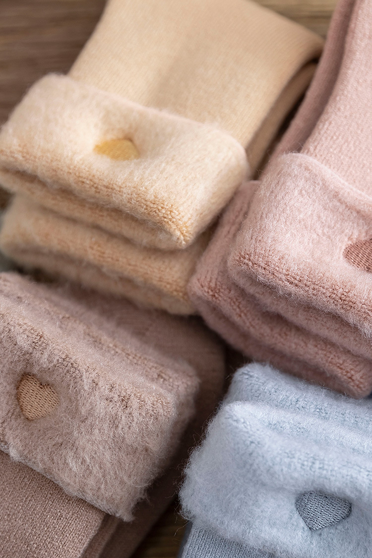 22911320423 628334584