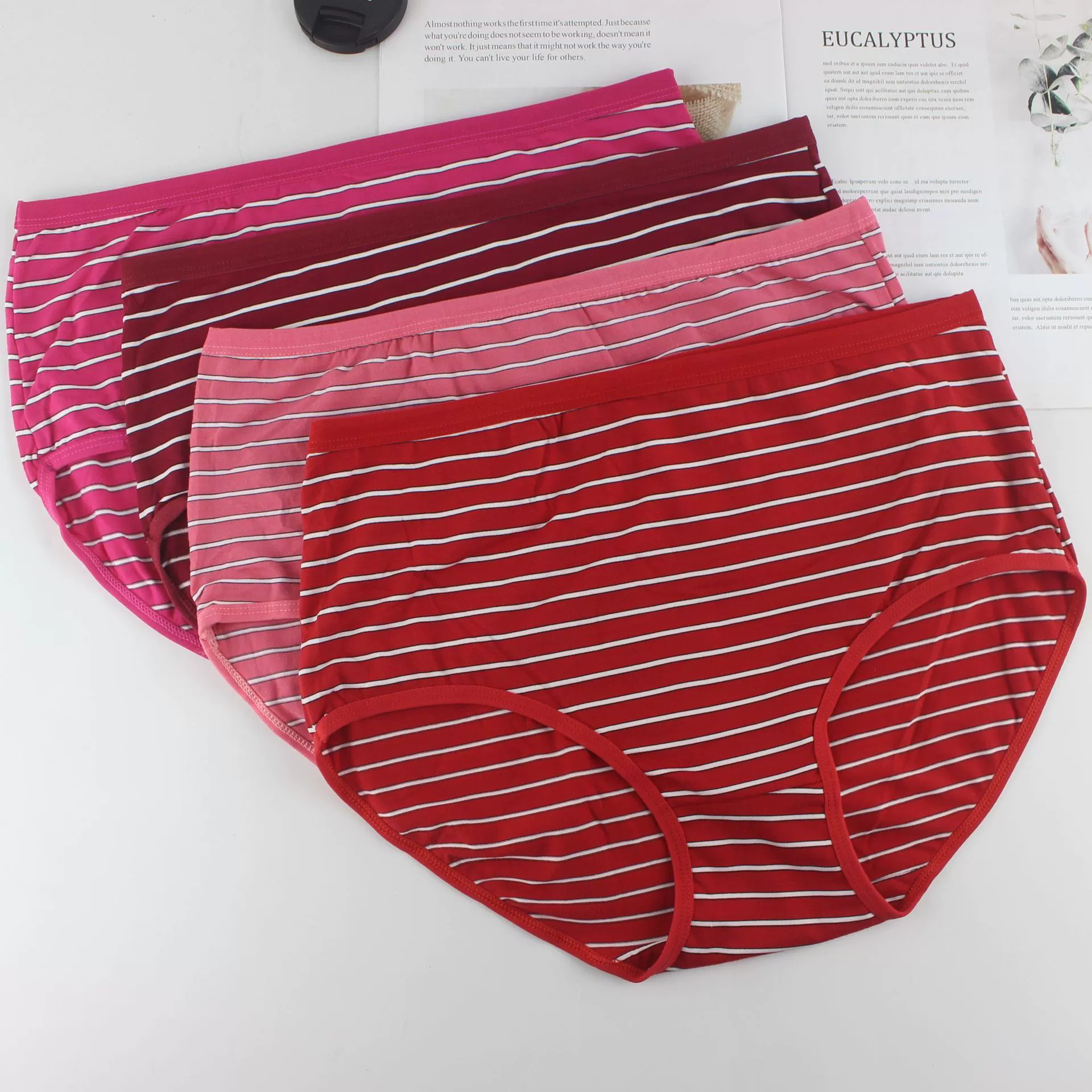 Elastic underwear, comfortable pants, plus size, for middle age