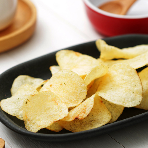 Korean Imported Haitai Honey Butter Potato Chips, Internet Famous Snack, Extra Thin Potato Chips, Office and Leisure Puffed Food, 60g