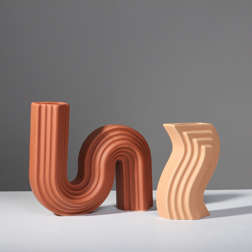 Nordic style ceramic vase ornaments Modern geometric architectural style hotel model room creative soft decorations